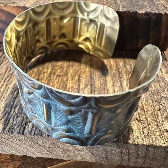 Handcrafted Artesian Boho Brass Patina‎ Bracelet, Aqua Sacred Geometry Allover, - Picture 8 of 8